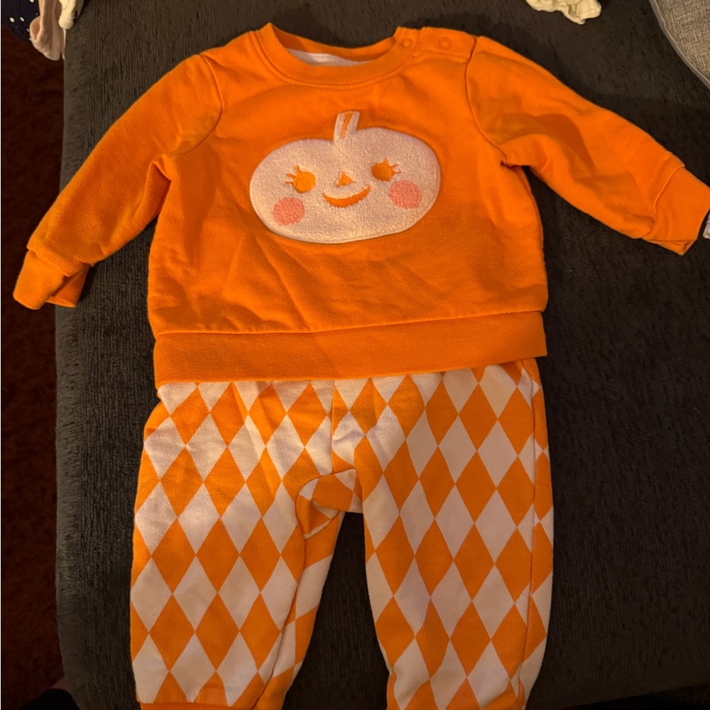 Cat & Jack Orange Pumpkin Costume with White Diamond Pants